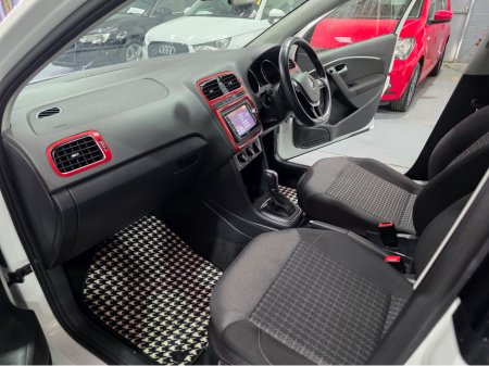 2016 Volkswagen Polo Comfortline €12,250 thumbnail