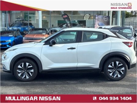 2025 Nissan Juke - thumbnail 5