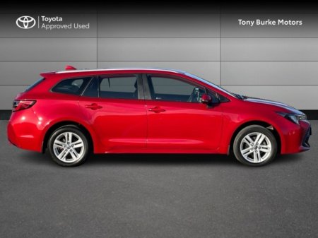 2023 Toyota Corolla Estate Tourer - Luna Edition - 1.8 Hybrid - Automatic - Tax EUR 180 - 1 Owner From New // Remote Central Locking // Front Electric Windows // Rear Electric Windows // Electric Mirrors // Heated Mirror €27,899 thumbnail