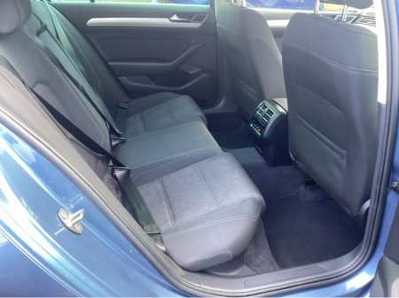 2016 Volkswagen Passat ** ONLY 137KMS €15,950 thumbnail