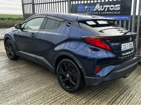 2020 Toyota C-HR Self Charging Hybrid 1.8 €24,995 thumbnail