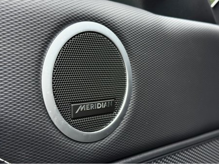 2024 Land Rover Discovery - thumbnail 13