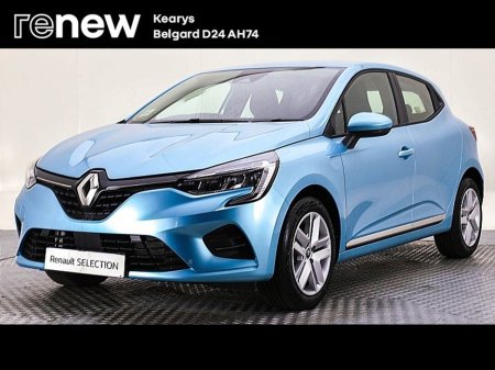 2022 Renault Clio Dynamique TCe 90 €15,990 thumbnail