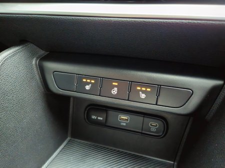 2022 Kia Sportage 1.6 CRDi SCR Diesel 115 hp K2 6MT €27,000 thumbnail