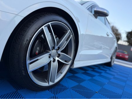 2016 Audi S3 - thumbnail 10