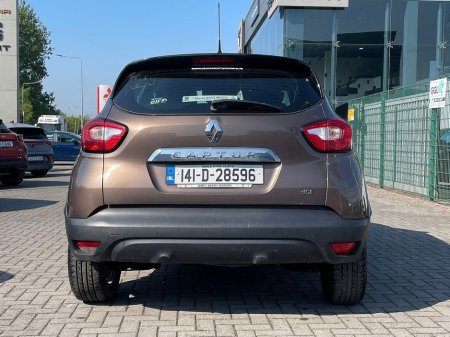 2014 Renault Captur dCi 90 S&S INTENSE €5,950 thumbnail