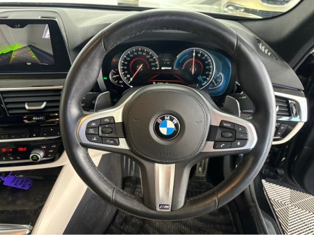 2018 BMW 5 Series - thumbnail 8