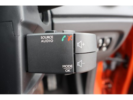 2014 Renault Captur - thumbnail 20