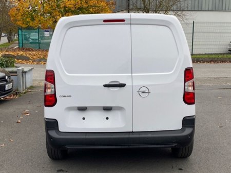 2026 Opel Combo L1H1 Cargo Komfort 1.5D New Model with 4.9% Finance Available & 5 Year Warranty €23,228
