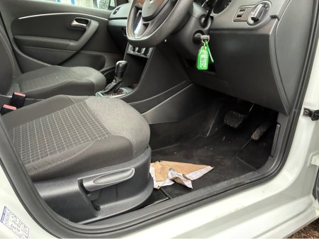 2017 Volkswagen Polo 1.2i TSI Petrol Automatic Trendline €14,500 thumbnail