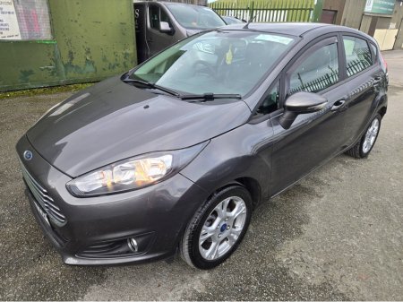 2016 Ford Fiesta MCA ZETEC 1.5 75PS M5 4DR 5DR €9,295