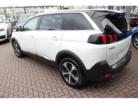 2018 Peugeot 5008 - thumbnail 6