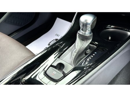 2017 Toyota C-HR - thumbnail 22