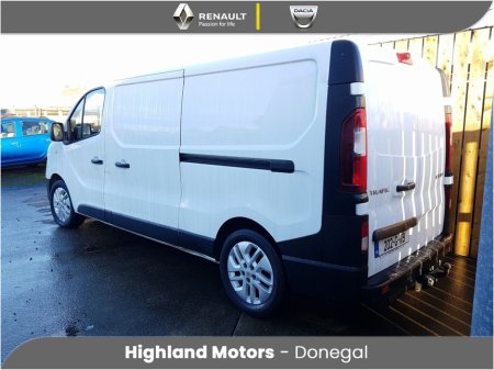 2020 Renault Trafic TRAFIC LL30 ENERGY DCI 120 BUS €14,900