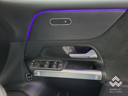 2025 Mercedes-Benz EQB - thumbnail 24