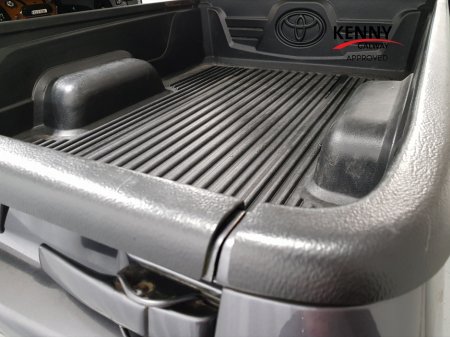 2022 Toyota Hilux 2.4 DLX SINGLE CAB 2DR €31,990 thumbnail