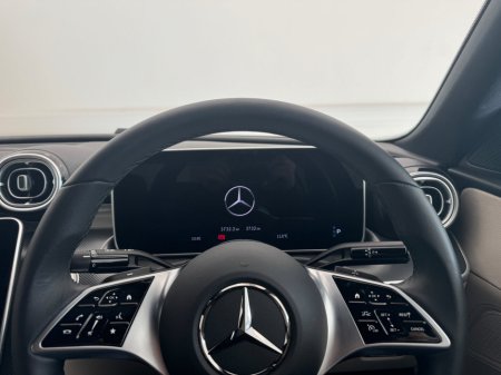 2025 Mercedes-Benz C Class - thumbnail 6