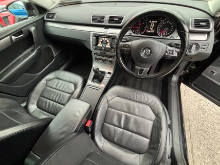 2014 Volkswagen Passat - thumbnail 27