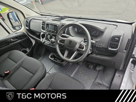 2026 Peugeot Boxer L2 H1 2.2 DIESEL *PLY LINED* Price is Ex Vat €32,350 thumbnail