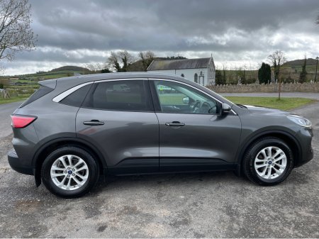 2021 Ford Kuga - thumbnail 2