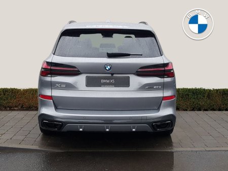 2026 BMW X5 X5 xDrive50e M Sport €118,931 thumbnail