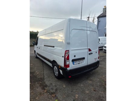 2021 Renault Master - view 4