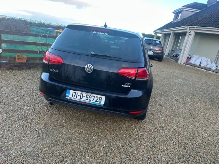 2017 Volkswagen Golf 1.2 5DR AUTO €17,950 thumbnail