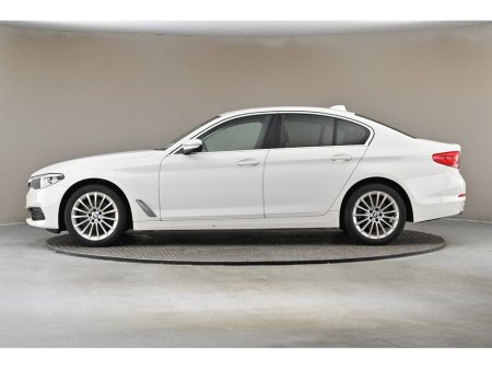 2020 BMW 5 Series 520D SE G30 €29,890 thumbnail