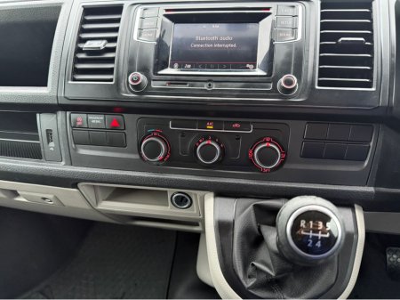 2019 Volkswagen Transporter ONE OWNER VAT RECEIPT AVAILABLE €16,950 thumbnail