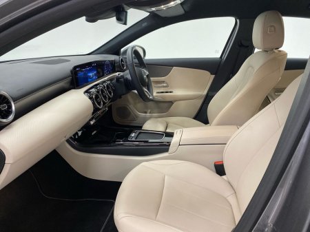 2025 Mercedes-Benz A Class - thumbnail 14