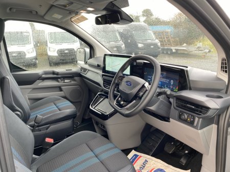 2026 Ford Transit Custom - thumbnail 8