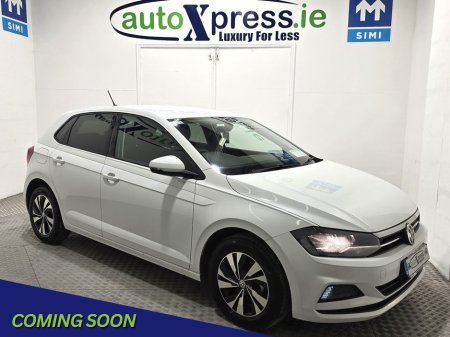 2019 Volkswagen Polo 1.0 TSI Automatic, Reversing camera