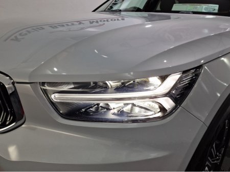 2021 Volvo XC40 - thumbnail 33