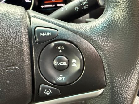 2018 Honda Fit - thumbnail 13