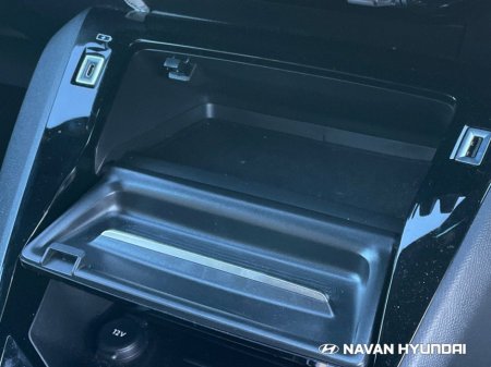 2023 Peugeot 208 Electric 136bhp (50 kWh) GT €19,950 thumbnail