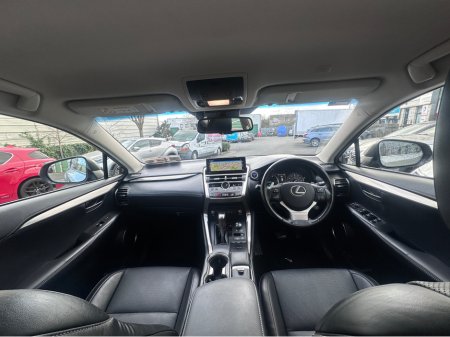 2018 Lexus NX 300 h - thumbnail 9