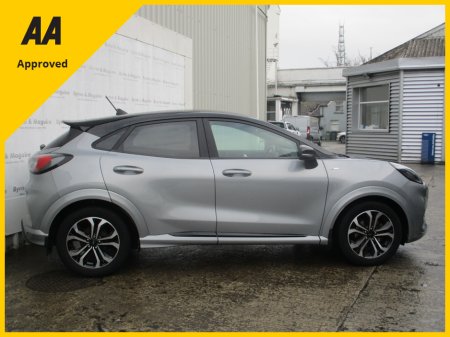 2022 Ford Puma ST-LINE  5DR 1.0T 125 MHEV.  SOLAR SILVER WITH BLACK ROOF  , ONE  CAREFUL OWNER, FULL FORD SERVICE HISTORY AND IN SHOWROOM CONDITION !!12 MONTHS AA AND 12 MONTHS WARRANTY.  CALL BRENDAN ON 0872051161 €23,500 thumbnail