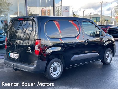 2023 Citroen Berlingo - view 2