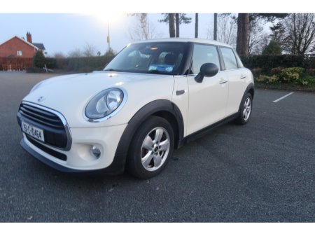 2015 MINI Hatch - thumbnail 4