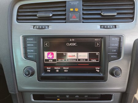 2017 Volkswagen Golf - thumbnail 27