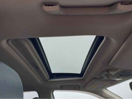 2017 Mitsubishi Outlander - thumbnail 15