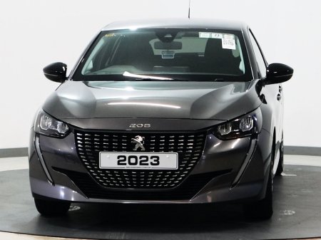 2023 Peugeot 208 - thumbnail 9