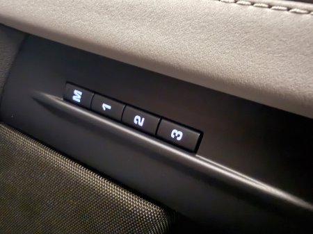 2023 Land Rover Range Rover Evoque - thumbnail 21