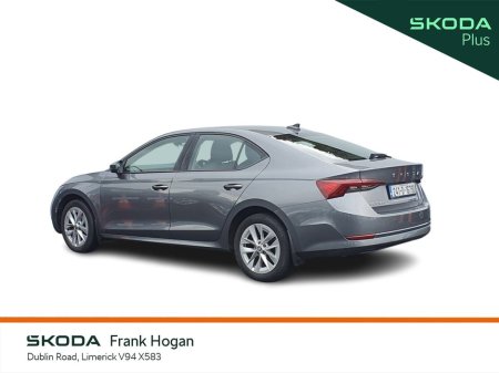 2024 Skoda Octavia - thumbnail 3