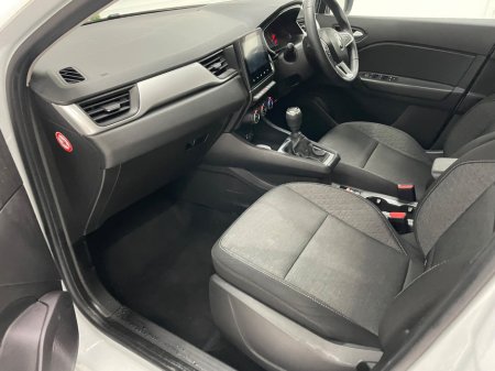 2022 Renault Captur - thumbnail 17