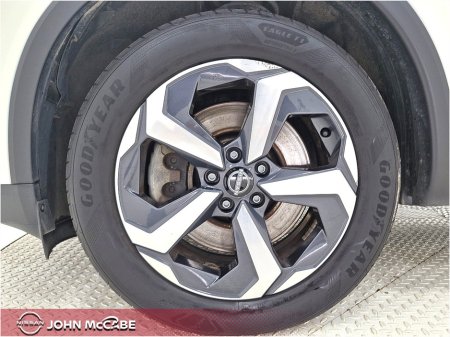 2023 Nissan Qashqai EPOWER SV PREMIUM 2TONE                     *RETAIL PRICE €33,950 - €2000 SCRAPPAGE* FLEXIBLE FINANCE OFFERS AVAILABLE €31,950 thumbnail