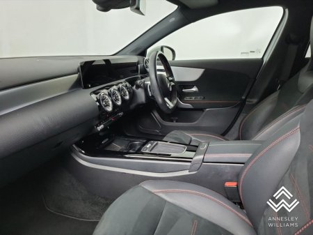 2024 Mercedes-Benz A Class A250e AMG Line Executive €39,950 thumbnail