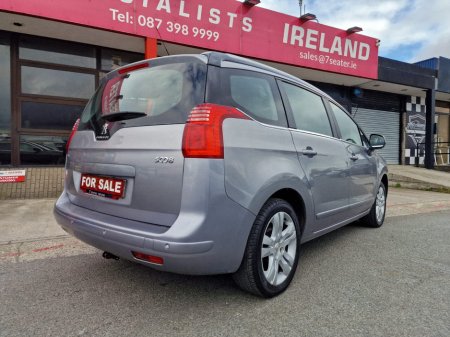 2016 Peugeot 5008 - thumbnail 5