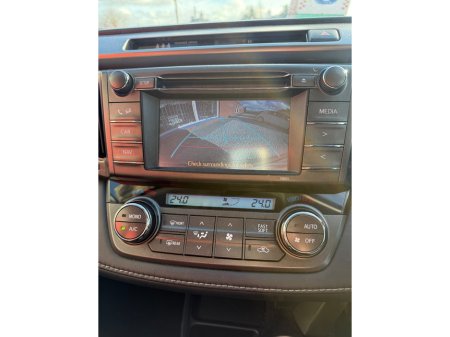 2014 Toyota Rav4 - thumbnail 8