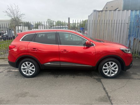 2016 Renault Kadjar - thumbnail 3